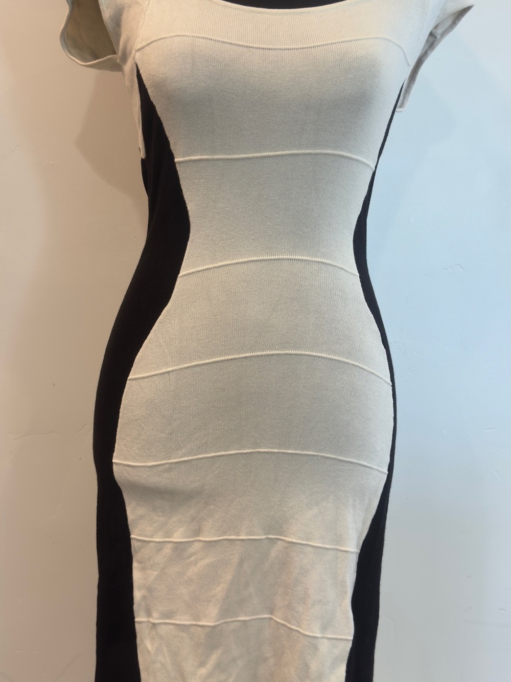 Guess Black and Cream Contrast Midi Dress